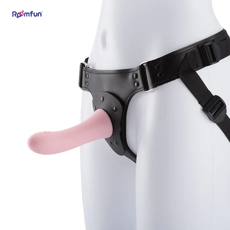 Roomfun Adult Lesben Sexspielzeug Großhandel Pink Dildo Natürlicher Strapon Dildo Realistischer gefälschter Penis Mit Gürtel Tragbarer Dildo Für Frauen