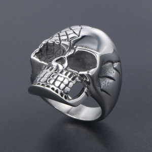 Skull <b>Ring</b> Men's <b>Titanium</b> Steel Bold Punk Jewelry SA813 Gift Fashion <b>Rings</b> - Product Image 4