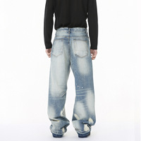 Fabricant de denim sur mesure, coupe ample Y2K, jambe droite, coupe bootcut, style urbain, effet délavé soleil, teinture éclaboussée, délavé à la pierre, effet usé, bords bruts