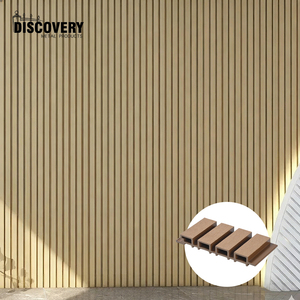 Revêtement mural <span class=keywords><strong>en</strong></span> bois ignifuge <span class=keywords><strong>et</strong></span> élégant pour un design extérieur contemporain, panneaux muraux <span class=keywords><strong>en</strong></span> bois naturel pour l'extérieur - Product Image 4