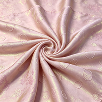 Tissu satiné 100 % polyester en gros d'usine, largeur 58/60 pouces, résistant à l'abrasion, respirant, écologique, poids moyen pour robes