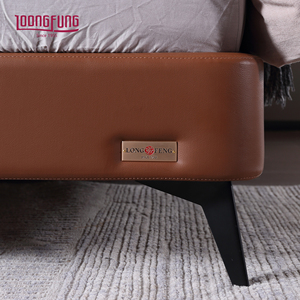 Lit plateforme minimaliste en bois de pin massif naturel, revêtu de cuir véritable de qualité supérieure, style nordique LOONGFUNG - Product Image 3