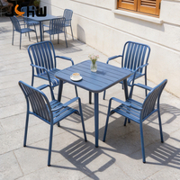 Ensemble de meubles de restaurant modernes en aluminium avec cadre de couleur personnalisée en usine, ensemble de table et de chaises de bistrot pour l'extérieur