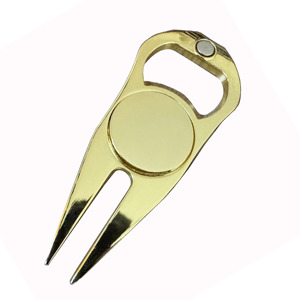 Outil multifonction en gros : Ouvre-bouteille, porte-marqueur de balle, outil de réparation de divots de golf - Product Image 1
