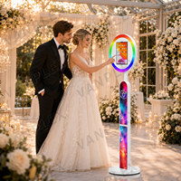 Espejo Magico iPad Photo Booth Gaya Terpisah dengan Cangkang Logam Melengkung dan Lampu RGB Kontrol Jarak Jauh untuk Sewa Acara Pesta Pernikahan