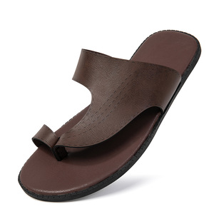 Tongs en cuir véritable pour hommes, semelle extérieure en caoutchouc souple, sandales d'été pour l'extérieur, design à bout ouvert - Product Image 5