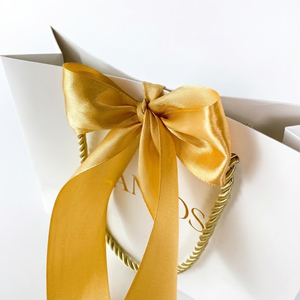 Sacs shopping en papier blanc <span class=keywords><strong>de</strong></span> luxe avec poignée en corde dorée, sacs en papier personnalisés haut <span class=keywords><strong>de</strong></span> gamme pour l'emballage <span class=keywords><strong>de</strong></span> parfums en boutique - Product Image 2