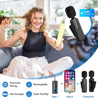 Zweikanal-Funk-Lavalier-Mikrofon-Kit mit Lade tasche für iPhone und Android für Interviews und Inhalts erstellung