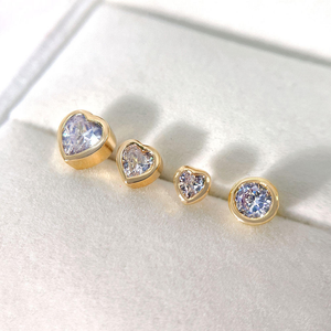 Pendientes de Plata de Ley 925 con Circonita Cúbica, Chapados en Oro de 18K, Piedras Multicolores de 4.2mmx4.2mm, Forma de Corazón Simple - Product Image 5