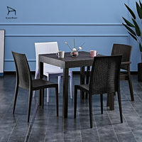 Chaises de salle à manger en plastique durables en gros, faciles à ranger pour l'intérieur, l'extérieur, la terrasse et le jardin