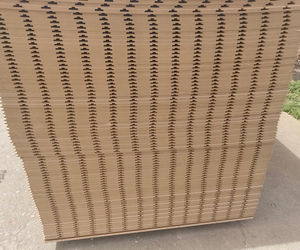 Tablero <span class=keywords><strong>MDF</strong></span> ranurado de melamina moderno Hoja impermeable a prueba de humedad de grado de primera clase certificada E1 para panel de exhibición Barra de aluminio - Product Image 5