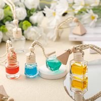 Diffuseur d'arôme de voiture, huile essentielle, mini petite huile essentielle, diffuseur d'aromathérapie de voiture, diffuseur d'huile de voiture suspendu