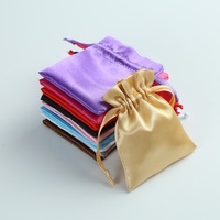 8*10cm pas cher Satin bijoux sac fête de mariage bonbons paquet organisateur vêtements personnalisé champignon cordon sacs