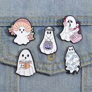 Halloween citrouille Boo émail broches champignon fleur broche revers Badge drôle dur broches en gros sac à dos bijoux cadeau pour les amis - Product Image 1