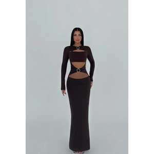 Robe de soirée longue marron avec détail anneau, style bal de promo, col montant, en mousseline de soie, tailles XS à XL - Product Image 3