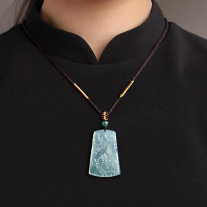 Pendentif en jade naturel bleu aquatique, style chinois, design original, unisexe, avec certificat d'évaluation SS04 - Product Image 4