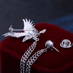 Moda Vintage Homens blazer Animal Águia Broche Jóias Decorativas Diy Strass Asa Terno Corsage Lapela Pin Broches Com Corrente - Product Image 4