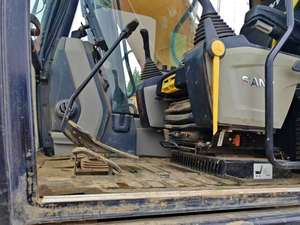 Para excavadora de cadenas SY215C de 21 toneladas con motor Isuzu, bomba de alta potencia de excavación y cilindro hidráulico MOOG - ¡Gran oferta! - Product Image 6