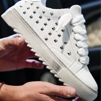 Chaussures de sport pour homme en cuir à semelle épaisse, fabriquées sur mesure à Paris, à lacets, avec rivets, style rétro américain, tendance, mode, chaussures décontractées pour homme