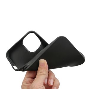 <span class=keywords><strong>Coque</strong></span> arrière en silicone souple noire bon marché pour Iphone 16promax 16pro 16plus 16e <span class=keywords><strong>coque</strong></span> mince en TPU noir mat pour Iphone 7 8X11 12 - Product Image 2
