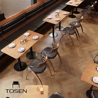 Ensemble table et chaises de style industriel pour restaurant occidental, canapé de banquette rétro pour café, chaises de salle à manger simples pour snack-bar