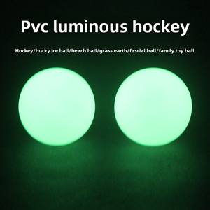 Bagliore-al-buio Street <span class=keywords><strong>Hockey</strong></span> Puck <span class=keywords><strong>Roller</strong></span> Skate Puck luminoso Beach Ball giocattolo attrezzatura essenziale per gli sport notturni - Product Image 3
