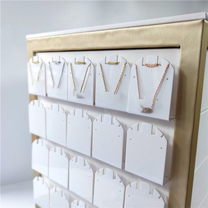 Soporte de exhibición de collar giratorio de 4 lados de alta calidad Soporte de exhibición de joyería giratorio de piso de 360 grados - Product Image 5