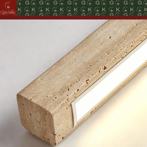 Îlot de cuisine moderne GOLDKING en <span class=keywords><strong>travertin</strong></span> <span class=keywords><strong>beige</strong></span> massif, luminaire linéaire, support en bois naturel, fabrication OEM ODM directe d'usine - Product Image 6
