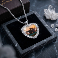 Collier personnalisable en forme de cœur pour couple, compatible avec photos de chat et de chien, chaîne de clavicule légère et luxueuse
