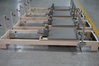 Lit multifonctionnel Cadillac Pilates Reformer de haute qualité Durable et entraînement de yoga amical fabriqué d'érable PU