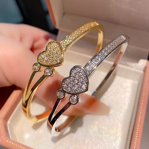 Heart Shape Diamond Bangle Gold And White <b>Copper</b> Alloy Women's Jewelry Gift Fashion <b>Bracelet</b> Micro Insert Design - Product Image 4