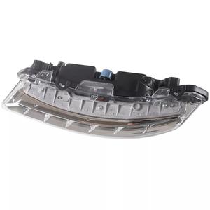 Kit de mise à niveau des feux de brouillard avant et des feux de jour à LED pour Mercedes-Benz Classe S et Classe R W221 W251, gauche et droite - Product Image 1