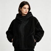 Veste Sherpa pour femme, manteau en polaire Teddy à capuche, passepoil contrasté, poches zippées, streetwear décontracté chaud pour l'hiver