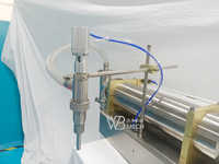 Machine de remplissage horizontale semi-automatique pneumatique en acier inoxydable durable pour liquides et pâtes cosmétiques