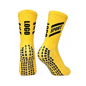 Calzini da Calcio Personalizzati con Logo Lavorato a Maglia, Calze Antiscivolo per Uomo, Calzini da Calcio con Grip Personalizzato - Product Image 4