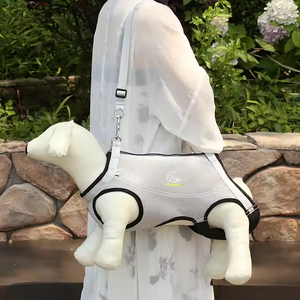 Modieuze, ademende polyester hondenharnas met gevoerde riem en stevige mesh rugzak voor honden met zwakke achterpoten - Product Image 6