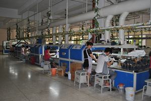 Máquina <span class=keywords><strong>de</strong></span> coser <span class=keywords><strong>de</strong></span> rodillo, fabricante <span class=keywords><strong>de</strong></span> zapatos Industrial para poste <span class=keywords><strong>de</strong></span> cama, <span class=keywords><strong>precio</strong></span> para cuero - Product Image 6