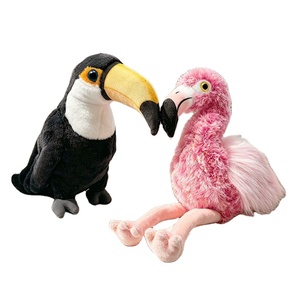 Peluche Flamant rose et Tucan Toco, jouet décoratif en tissu, cadeau réaliste, rembourrage en coton PP, plastique - Product Image 1