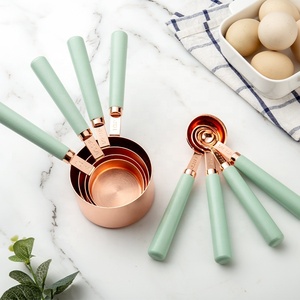 Bộ Cốc Và Thìa Đo Tay Cầm Bằng Gỗ 8 Chiếc Bán Chạy Nhất Với Mạ Đồng - Product Image 2