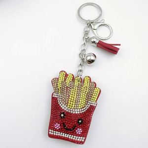 Llaveros de <span class=keywords><strong>Comida</strong></span> Divertidos con Diamantes de Imitación, Llaveros de <span class=keywords><strong>Comida</strong></span> en Miniatura con Cristales Brillantes, Simulación de Hot Dog, Hamburguesa y Papas Fritas - Product Image 2