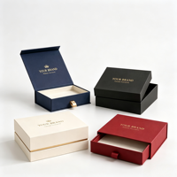 Boîte cadeau rigide magnétique de luxe personnalisée avec estampage à chaud UV, carton gris, impression quadricolore pour l'emballage de cosmétiques et de bijoux