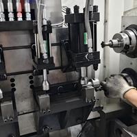 Máquina Herramienta Universal para el Procesamiento de Rótulas - Apta para Carcasas de Rótulas Pequeñas y Grandes