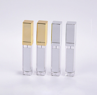 Tubo de Brillo Labial Cuadrado de 7 ml con Luz LED de Espejo, Logotipo Personalizado, Caja Personalizada, Tapa Dorada/Plateada con Rosca, Impresión Digital/Serigrafía