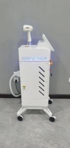 Máquina Láser de Picosegundos CO2 de Venta Caliente para Eliminación de Tatuajes, Depilación, Rejuvenecimiento de la Piel y Eliminación de Vello Corporal con ABS - Product Image 4