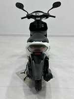 Scooter à essence Honda Z4 50cc 4 temps, économique en carburant, pour les trajets urbains