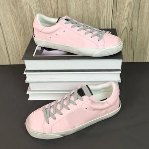 Zapatillas de Alta Calidad Doradas Informales para Mujer y Hombre, Transpirables, para Correr, de Tacón Bajo, Plataforma, Invierno y Otoño - Product Image 2