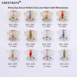 10 unids/bolsa Ojo de <span class=keywords><strong>caballo</strong></span> circón decoración de uñas DIY ahueca hacia fuera el corazón del amor con diamantes de imitación diseño encantos de uñas - Product Image 2
