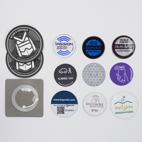 Label Tag RFID Kode QR Variabel dengan Logo Cetak Kustom, Stiker Anti-logam NFC, Tag Fleksibel untuk Permukaan Logam