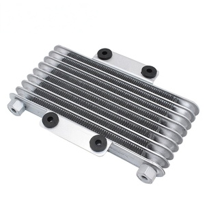 Accesorios de Modificación para Enfriador de Aceite de Motocicleta, Radiador de Aceite para Motor ATV de 125CC-250CC, Modelo Estándar Negro Plateado - Product Image 3