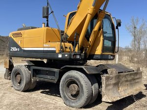 Excavatrice sur pneus Hyundai 210W-7 d'occasion, équipement lourd à vendre, Hyundai 210 210W-9T d'occasion - Product Image 6